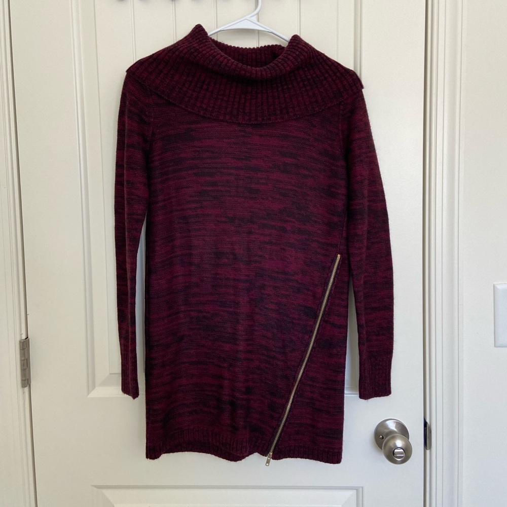 iZ Byer women’s maroon thick knit cowl neck zip sweater XS
